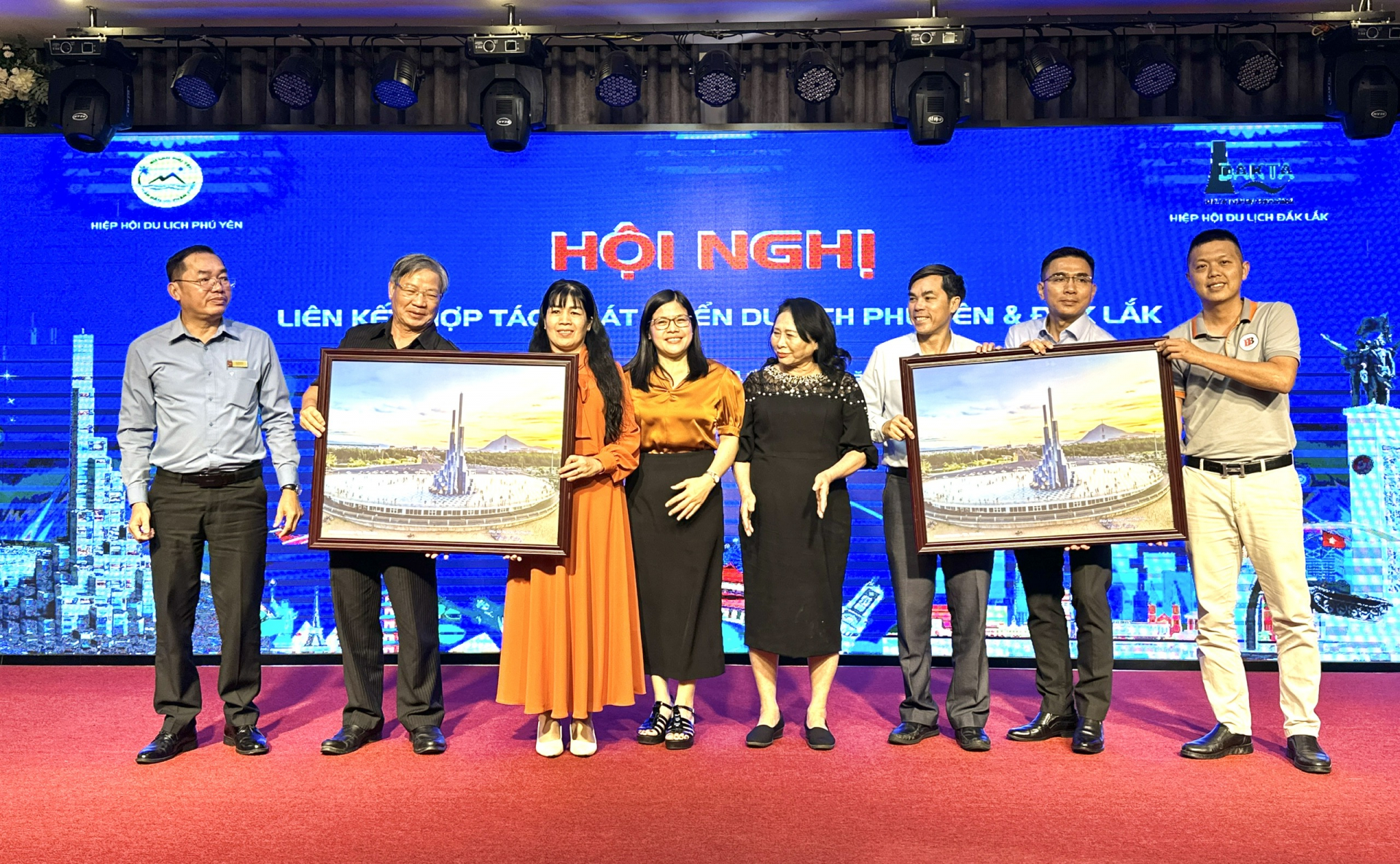 Giao thoa biển - rừng: Hướng mở mới cho du lịch Phú Yên - Đắk Lắk